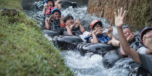 Paket 4 Outbound Kemuning